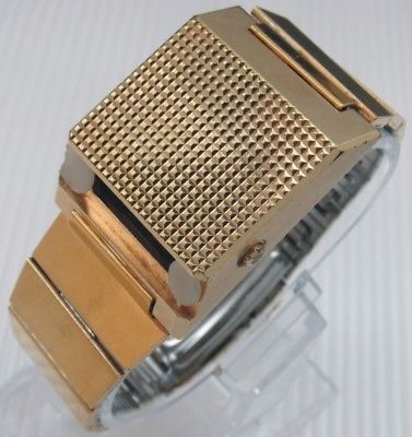 1976 Bulova Computron Base Metal Stainless Steel Back Fancy Wrist Watch. YOU FIX