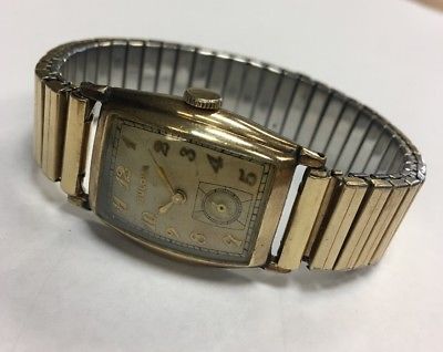 1940 Bulova 10AX 17j 10K RGP Men�s Watch Running WW2 Service Inscription