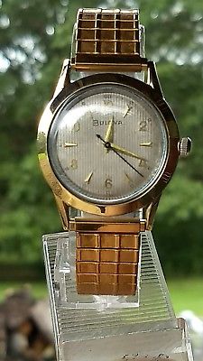 Vintage 1954 Bulova L4 17 Jewel Waterproof Men's Wrist Watch. Gold-plated bezel.